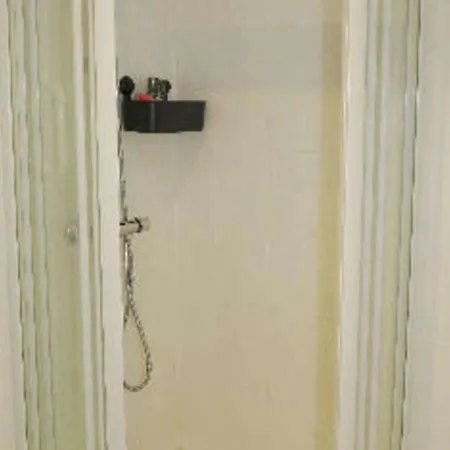 Apartment Volledig Gerenoveerd 2 Slaapkamer In Westende-bad, 250 M Het Westende-Bad