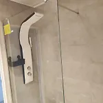 Volledig Gerenoveerd 2 Slaapkamer In Westende-bad, 250 M Het *